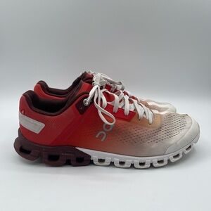 On Cloud Women’s Cloudflow Orange Running Shoes Sneakers Size 9